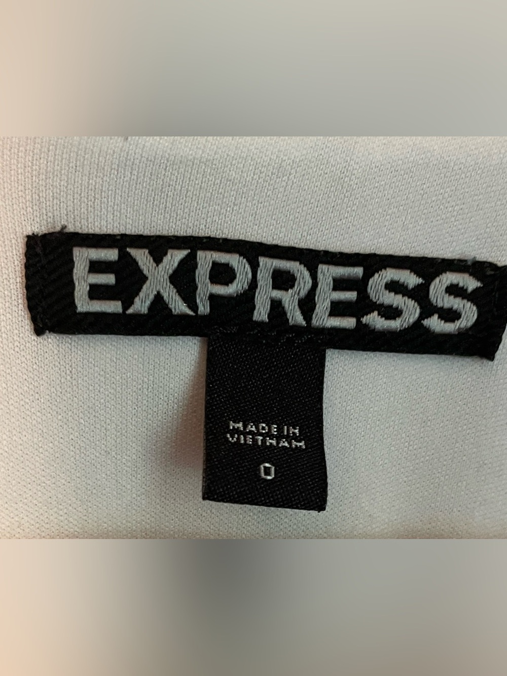 Beautiful Express Spring Dress - Picture 2 of 4